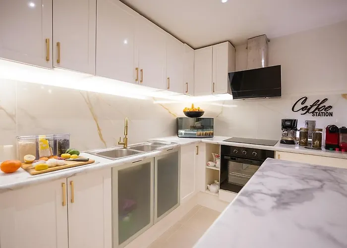 Apartment Luxury Ph Private Pool And Roof 13 Pax Steps 5av